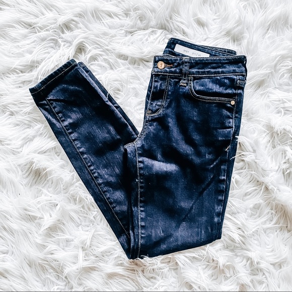 Anthropologie Denim - Anthro pilcro and the letterpress skinny jeans